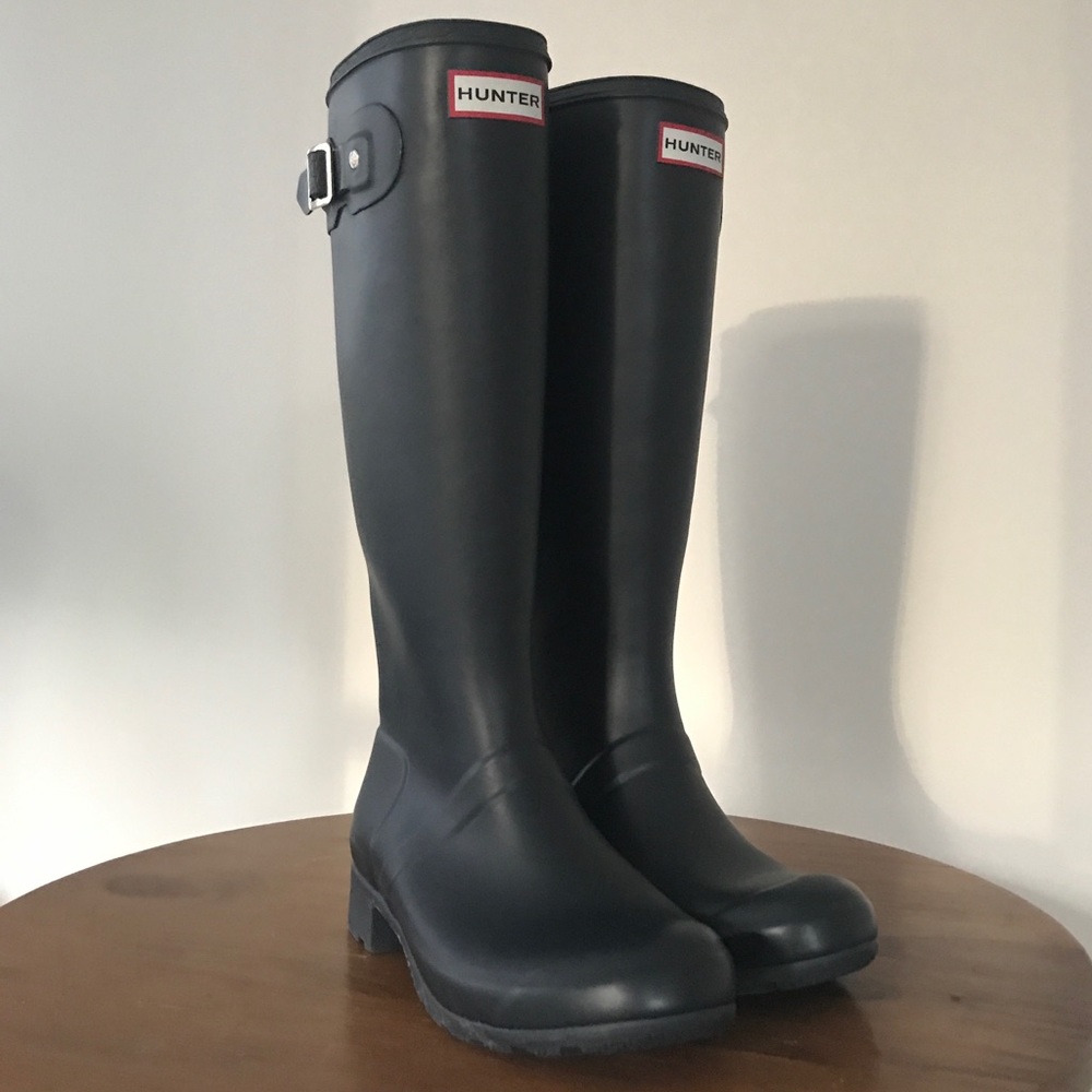 Matte Navy Hunter Boots